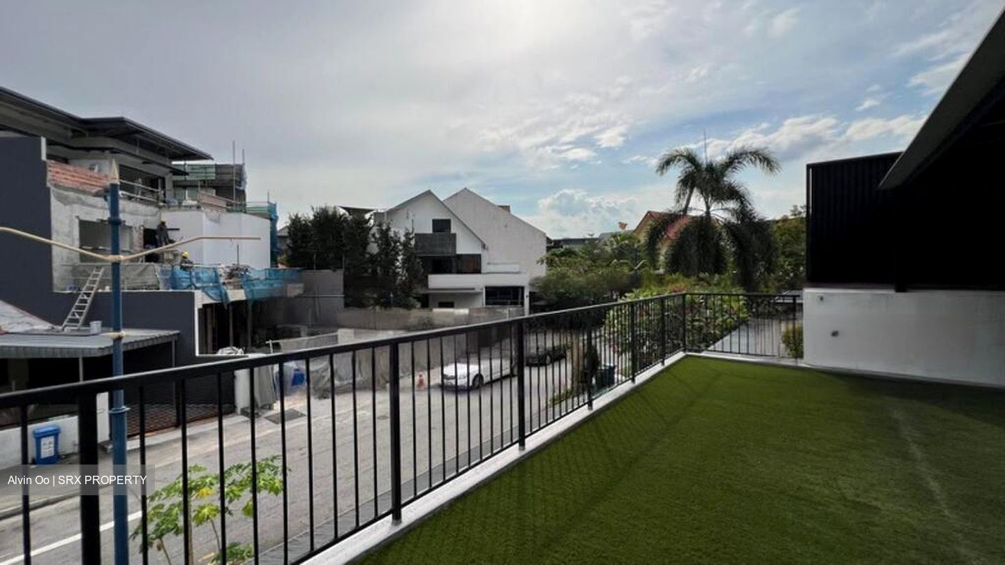 Serangoon Garden Estate (D19), Terrace #580187821